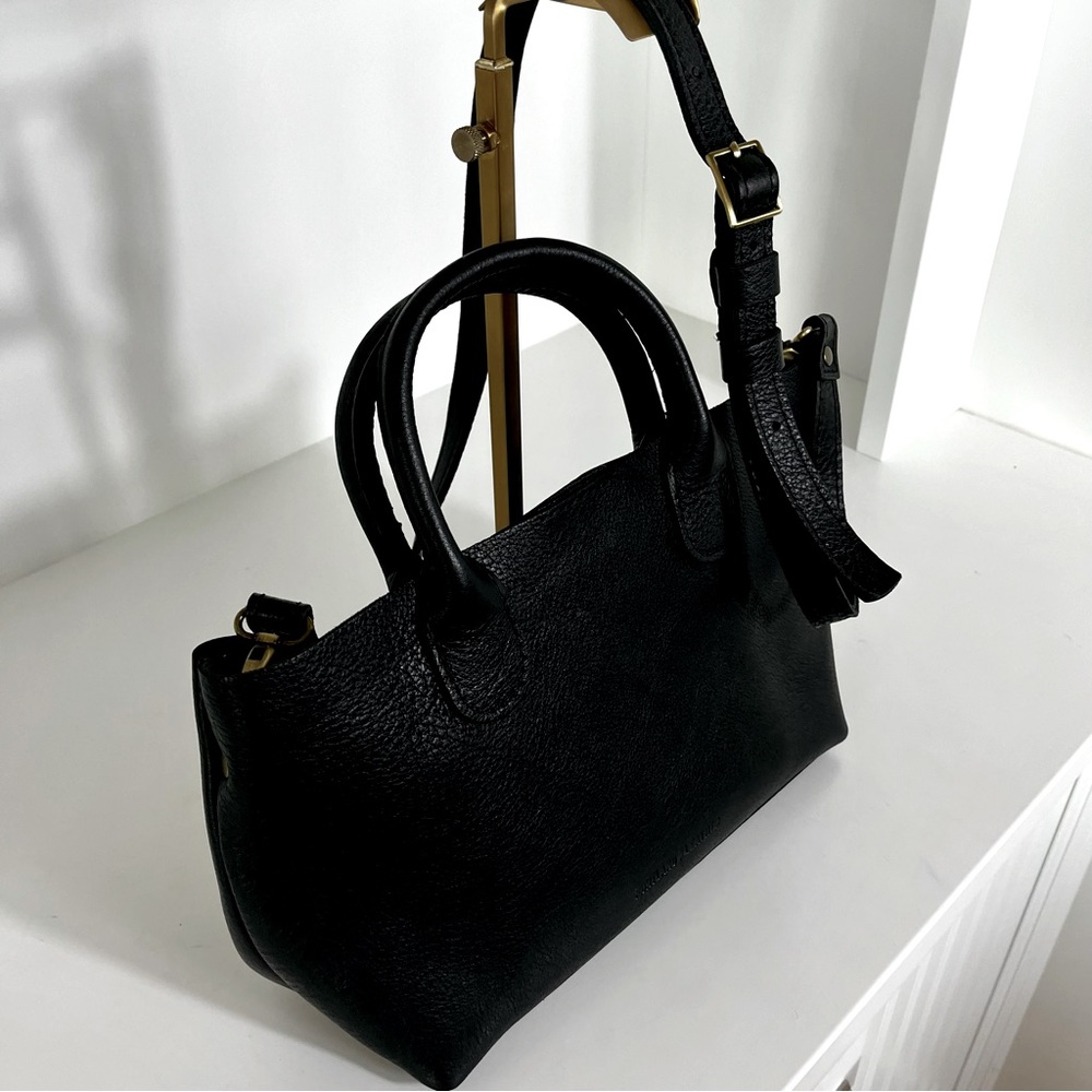 NWOT Portland Leather Rainstorm Crossbody Satchel Bag Pristine Timeless Everyday - Picture 6 of 16